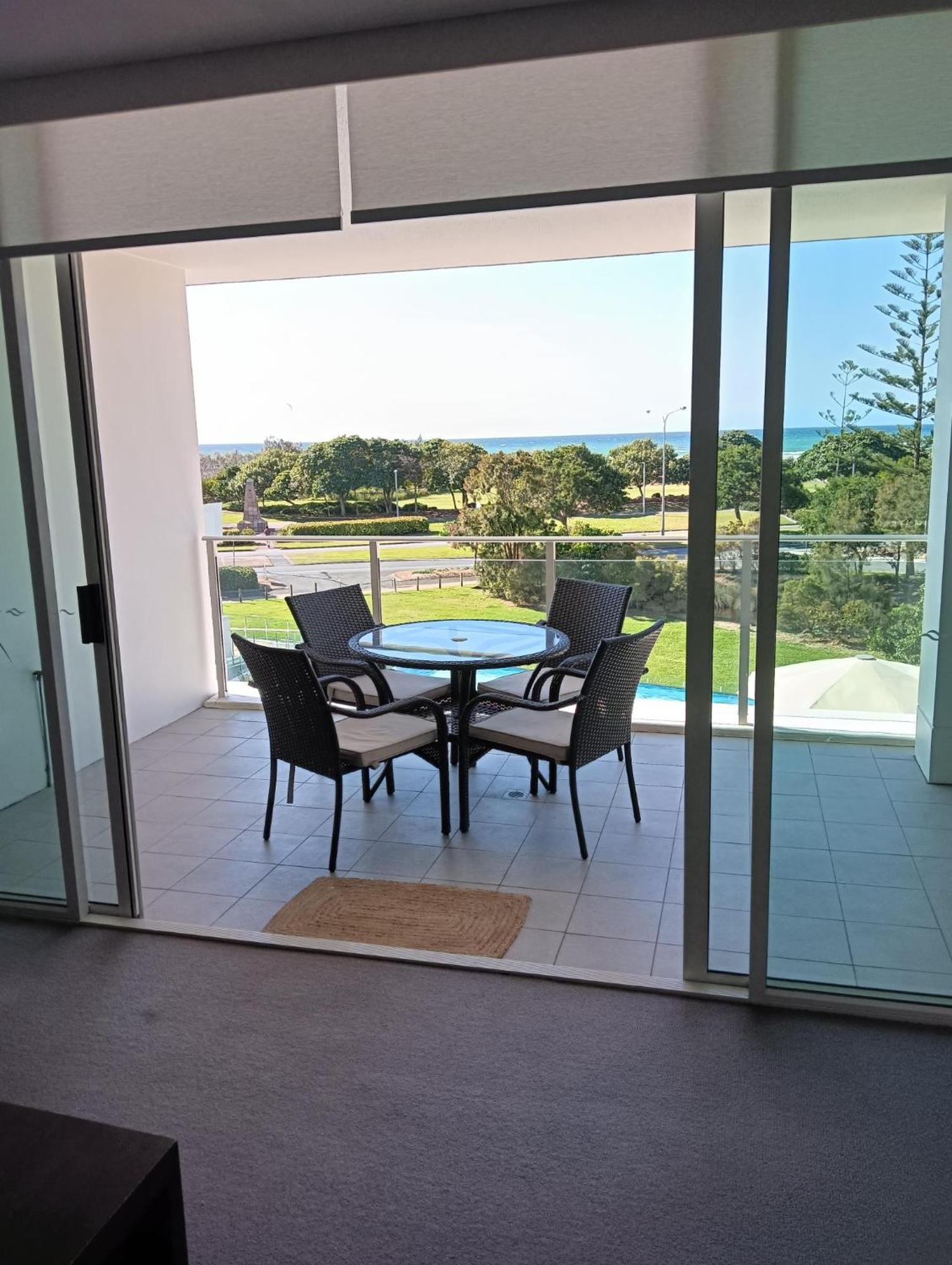 Kirra Surf Apartments Gold Coast Exterior foto